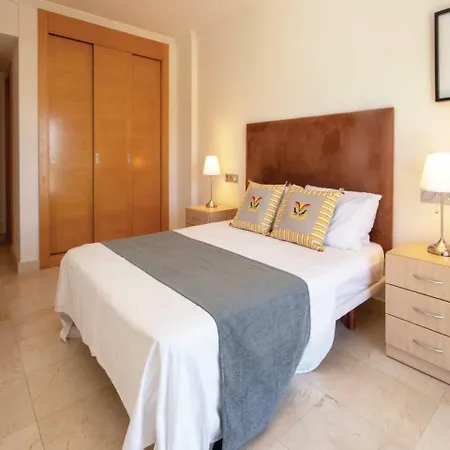 Two-bedroom In Benahavis Appartement *