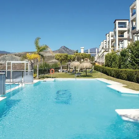 Appartement Two-bedroom In Benahavis Estepona